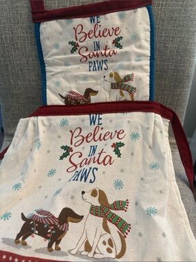 Kid’s Holiday Handmade Apron 'We Believe in Santa Paws' Dog
